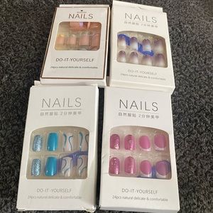 Manicure in minutes! Do it yourself press on nails! 24 nails in each pack.